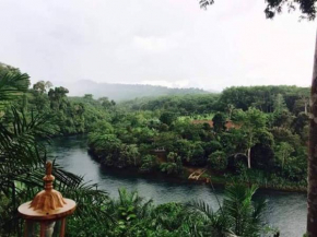 Phurirak Homstay